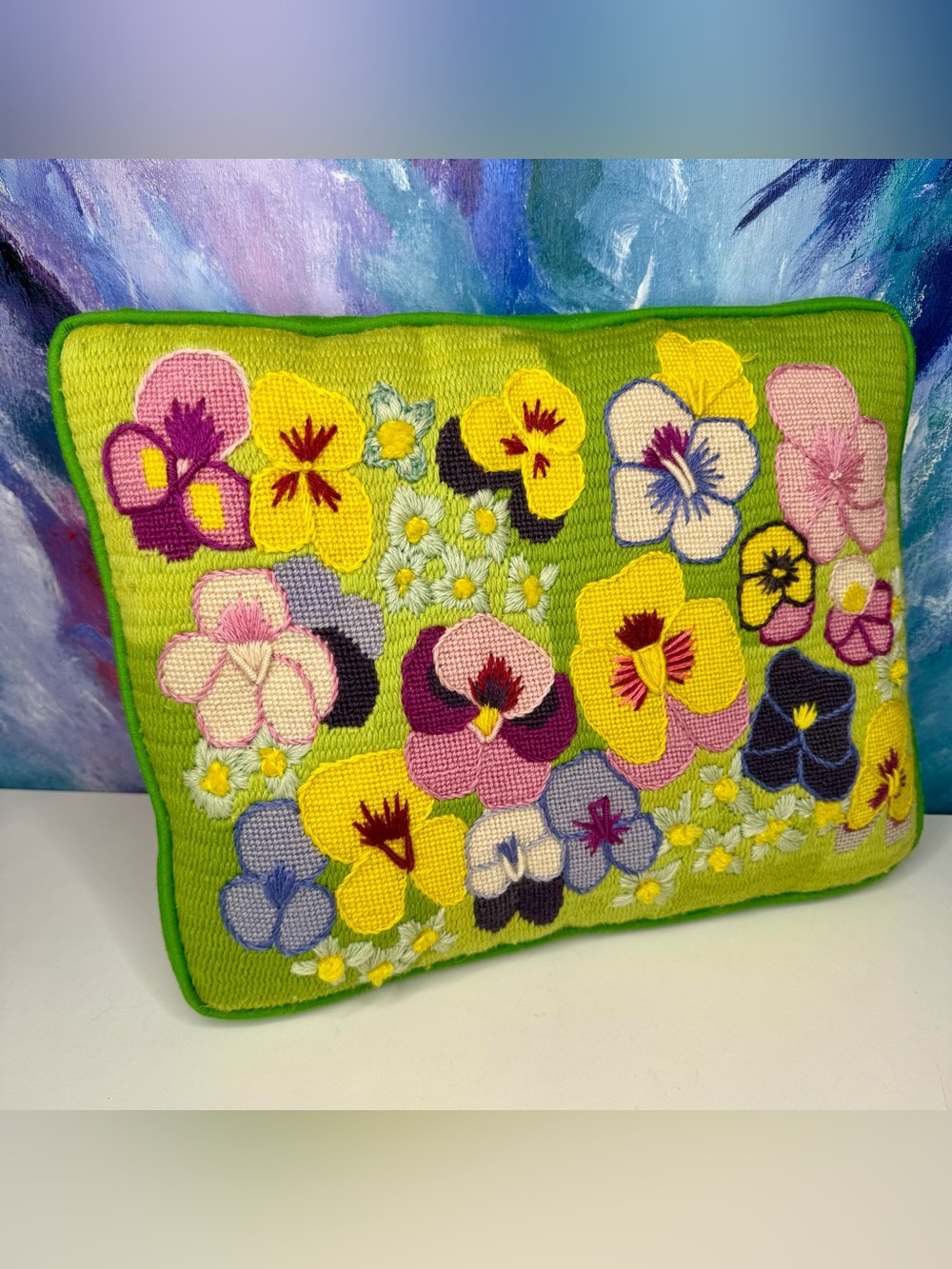 Pansy Flower Crewel Point Pillow Columbia Minerva Completed Vintage Embroidery
